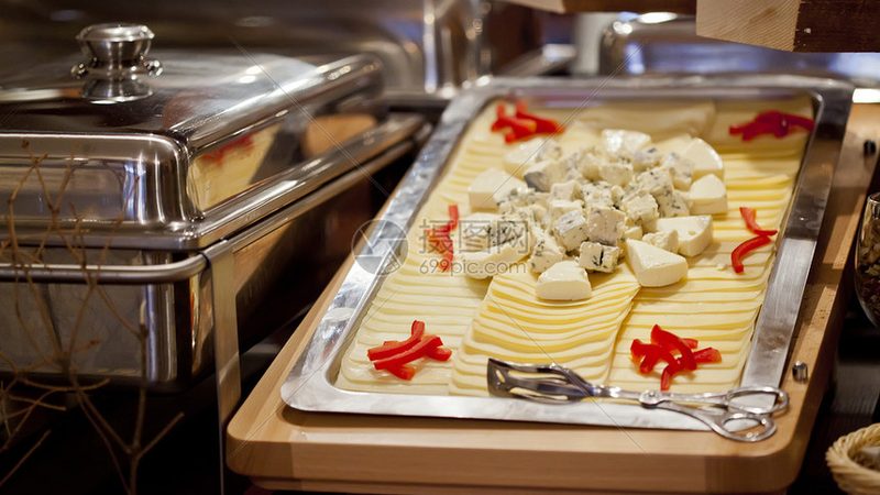 火锅底料熬制：时长与火候的艺术**